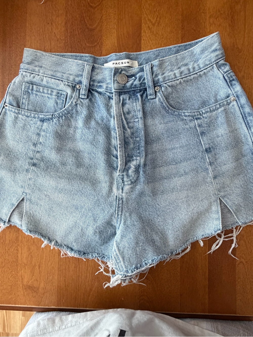 PacSun Light Wash High-Rise Frayed Denim Shorts
